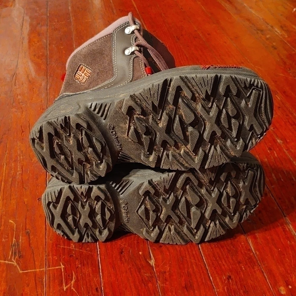 Columbia Bugaboot Plus Omni-Heat Waterproof Winter Boot BY1290-219 Sz 4